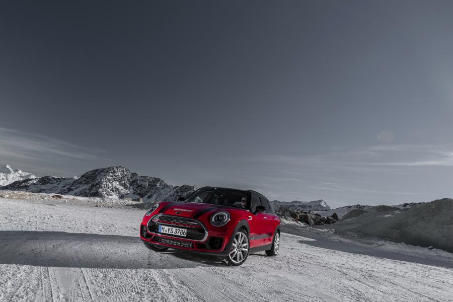  Mini John Cooper Works Clubman 2016 года  (WW) (фото 25 из 102)